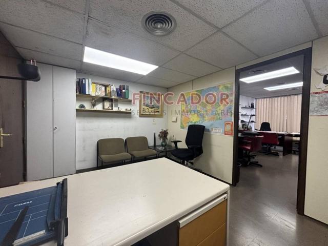 Oficina en venta en Sant Pere-Santa Caterina-La Ribera(08003) photo 0