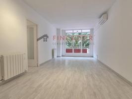 Piso en venta en La Nova Esquerra de l'Eixample(08015) photo 0