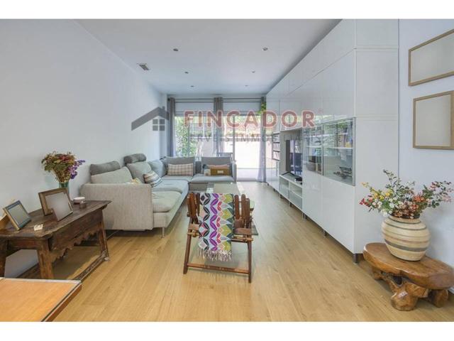 Piso en venta en La Marina del Port-Parc de Montjuïc(08038) photo 0