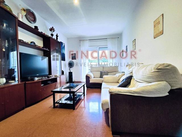 Piso en venta en El Raval(08001) photo 0