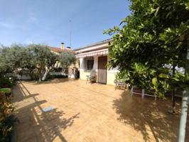 Chalet unifamiliar en venta en Can Parellada(08228) photo 0