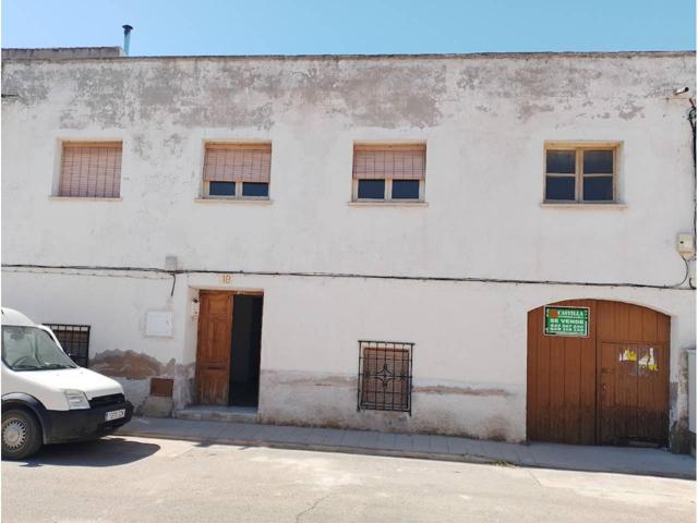 Casa muy antigua para reformar en zona de la Residencia de Mayores photo 0