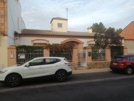 Impresionante casa en planta en la zona de la plaza de toros. photo 0