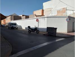 Buen solar en el mismo centro con fachada a dos calles. photo 0