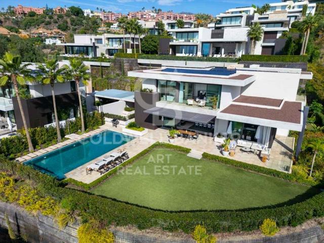 Villa En venta en Benahavís photo 0