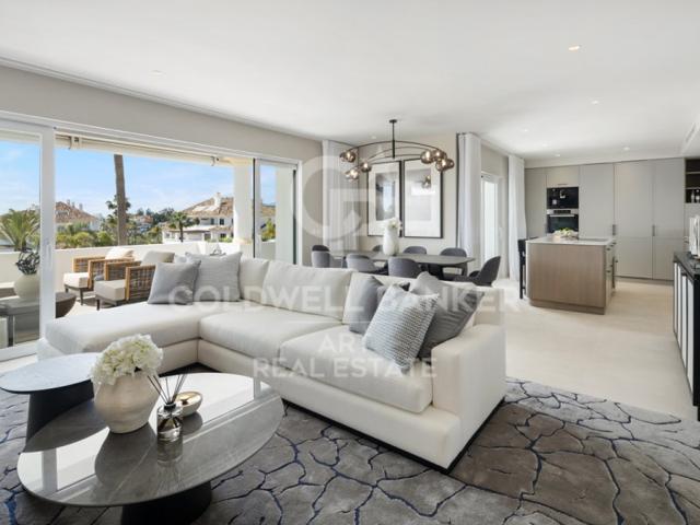 Dúplex En venta en Marbella photo 0