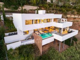 Villa En venta en Benahavís photo 0