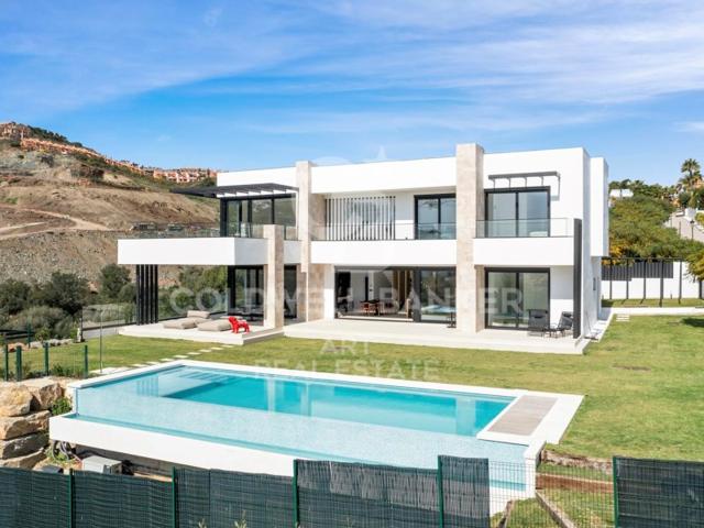 Villa En venta en Benahavís photo 0