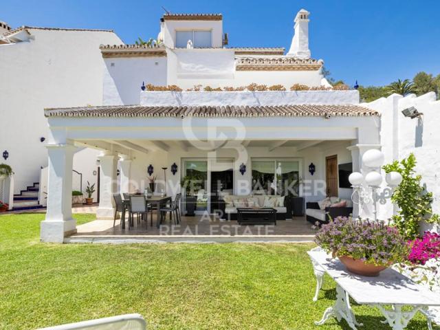Piso En venta en Marbella photo 0