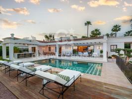 Villa En venta en Marbella photo 0