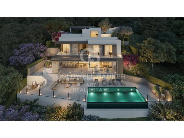 Villa En venta en Málaga photo 0