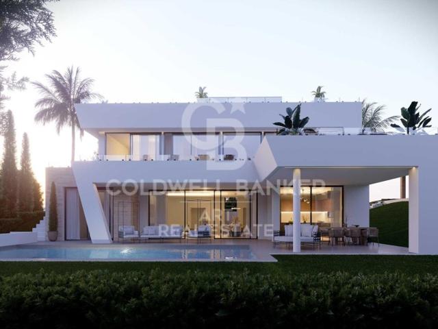 Villa En venta en Estepona photo 0