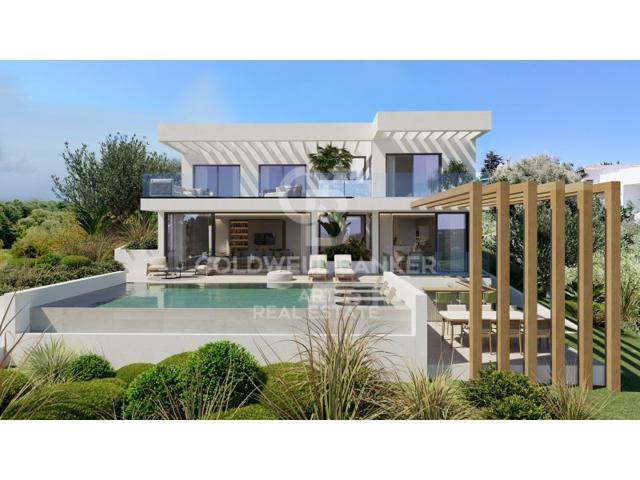 Villa En venta en Estepona photo 0
