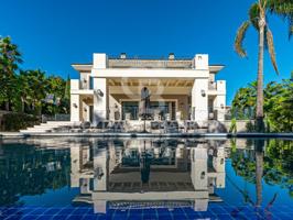 Villa En venta en Benahavís photo 0