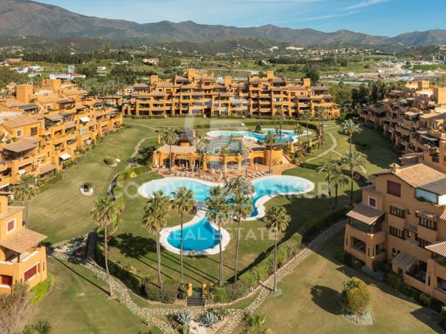 Piso En venta en Estepona photo 0