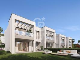 Villa En venta en Marbella photo 0