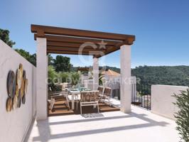 Piso En venta en Benahavís photo 0