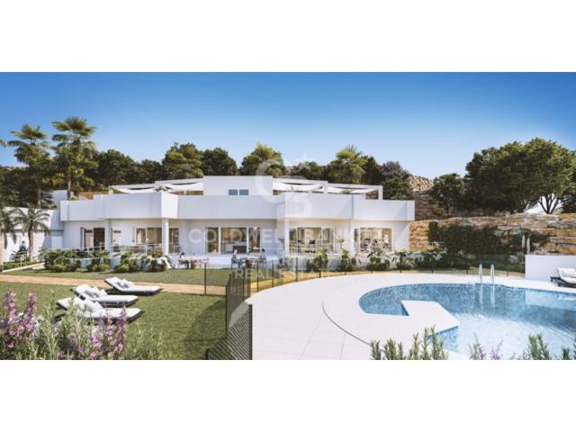 Piso En venta en Estepona photo 0