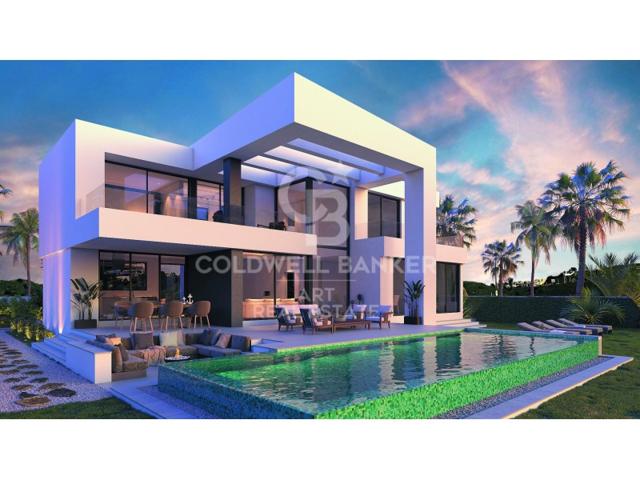 Villa En venta en Málaga photo 0