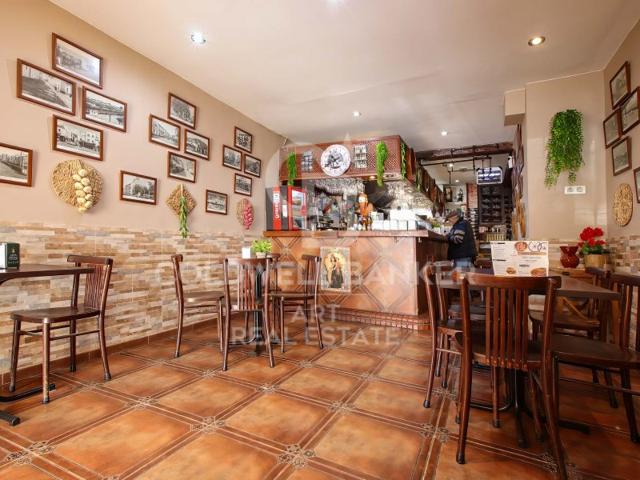 Local En venta en Estepona photo 0