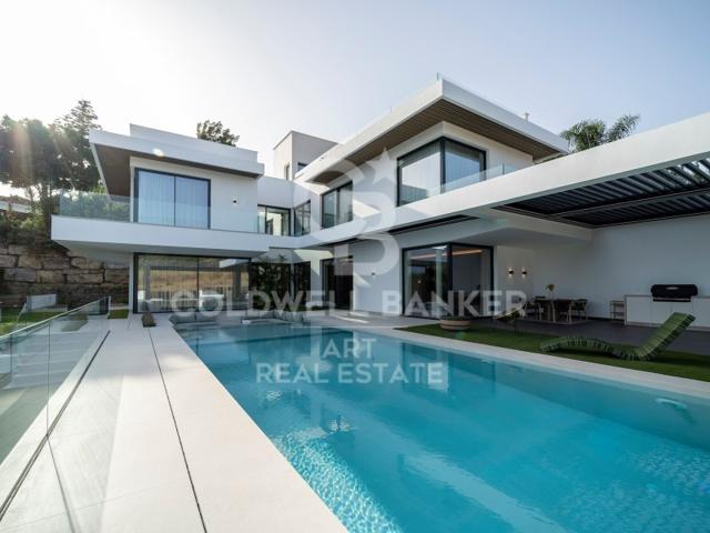 Villa En venta en Benahavís photo 0