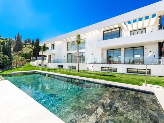 Villa En venta en Benahavís photo 0