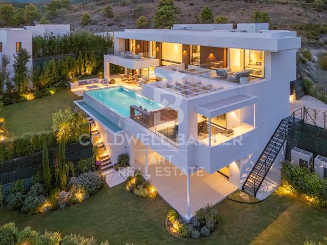 Villa En venta en Benahavís photo 0