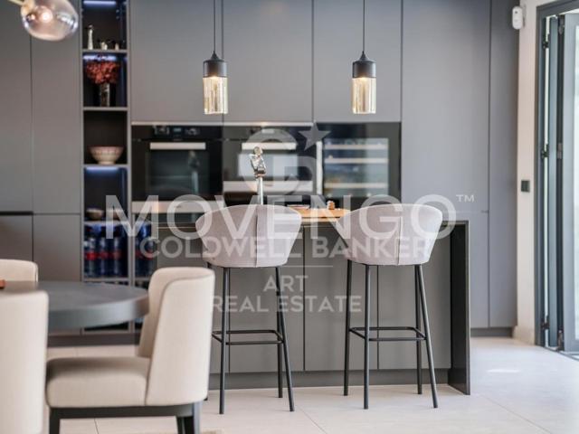 Villa En venta en Marbella photo 0