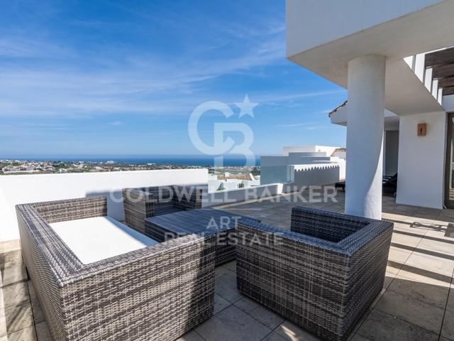  Ático En venta en Benahavís photo 0