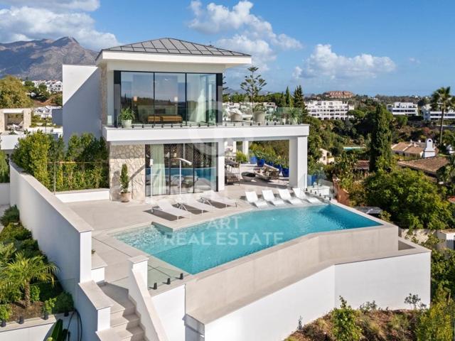 Villa En venta en Benahavís photo 0