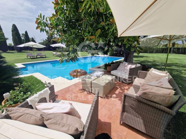 Villa En venta en Benahavís photo 0