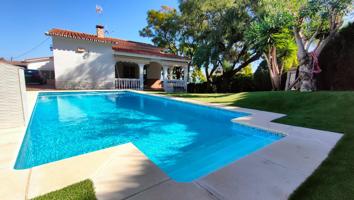 Villa independiente en Torremolinos photo 0
