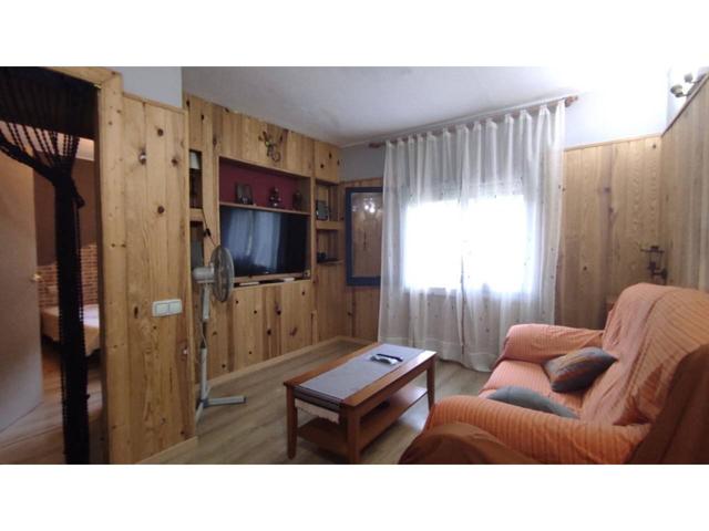 Piso en venta en Hostalric en un edificio de pocos vecinos photo 0