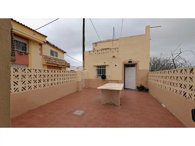 Casa En venta en Alaquàs photo 0