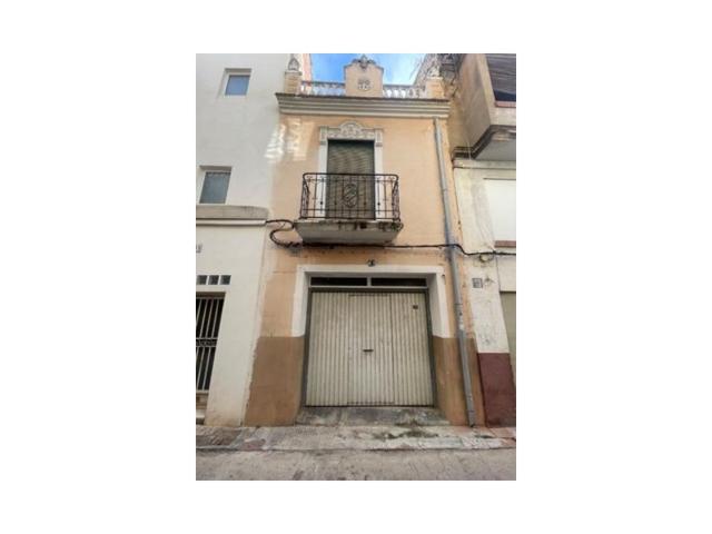 Casa En venta en Alzira photo 0
