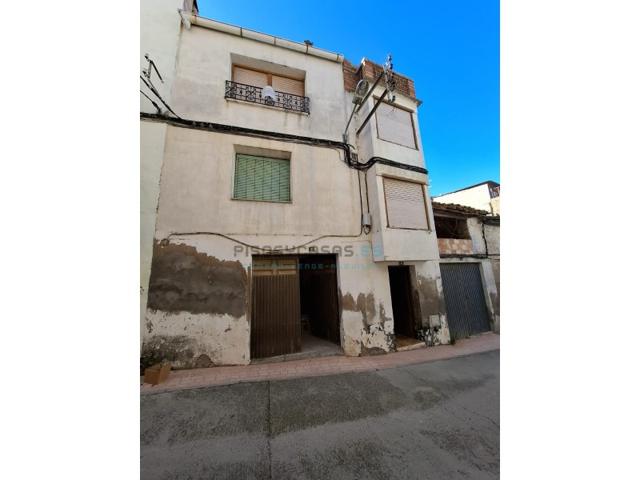 Casa En venta en Fabara photo 0