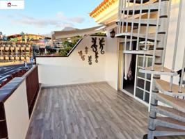 Apartamento en Los Cristianos con Solarium Privado y Vistas al Mar photo 0