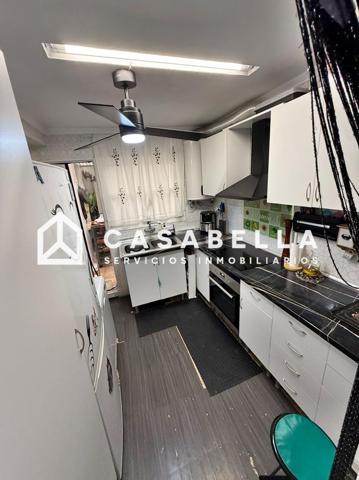 Piso En venta en Trinitat photo 0