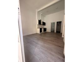 PISO EN VENTA EN FLORIDA photo 0