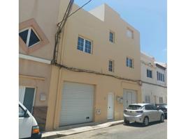 Chalet adosado en venta en Argana Alta-Maneje photo 0