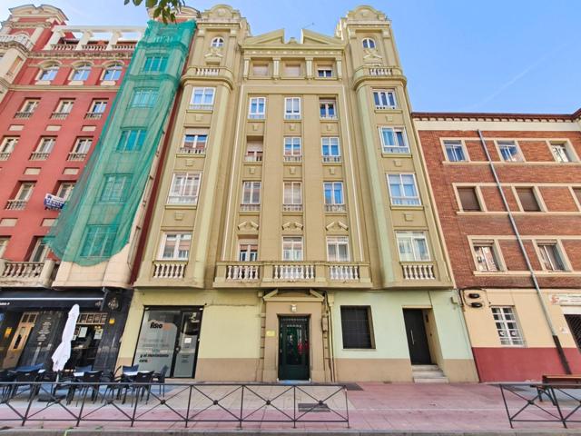 ÁTICO TRES dormitorios, DOS baños, TERRAZA, GARAJE y TRASTERO. photo 0