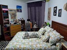 SE VENDE PISO EN PONTEAREAS - IDEAL INVERSION photo 0