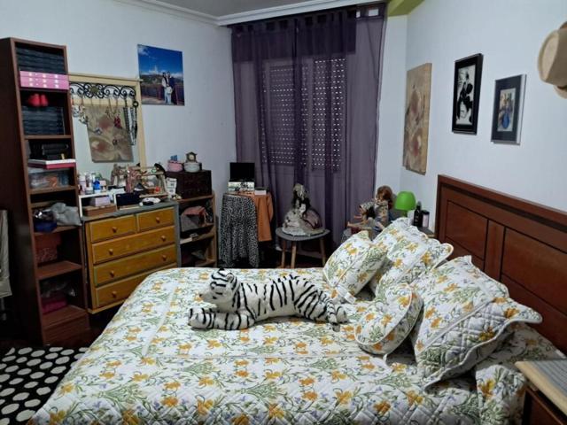 SE VENDE PISO EN PONTEAREAS - IDEAL INVERSION photo 0