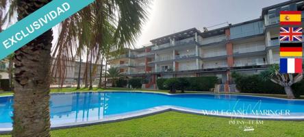 Exclusivo apartamento en Oliva Nova: un lujo junto a la playa, al centro ecuestre y al golf photo 0