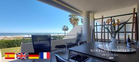 Exclusivo Dúplex de Lujo en Primera Línea de Playa Oliva Nova, Costa Blanca photo 0