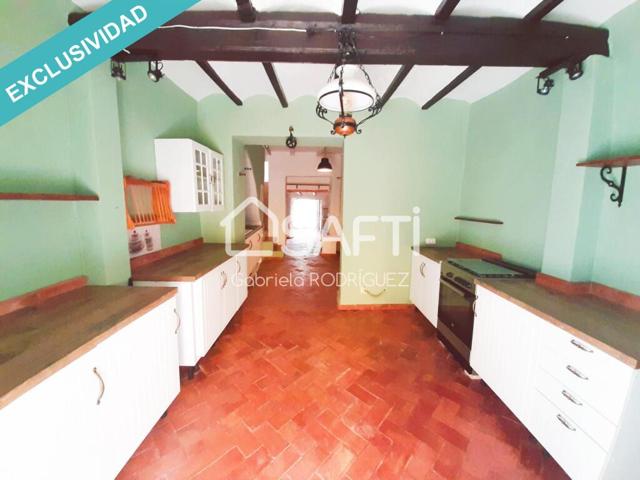 ¡Descubre esta encantadora casa de pueblo en la localidad de Benidoleig, una opción perfecta para tu próximo hogar! photo 0