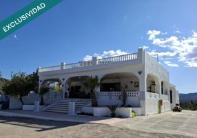 ESPECTACULAR VILLA DE LUJO EN GUADASSUAR photo 0