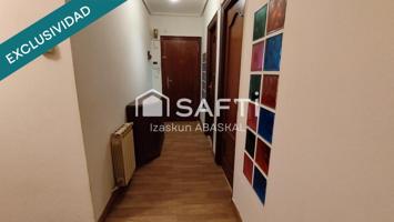 Encantadora vivienda céntrica y reformada en Llodio photo 0