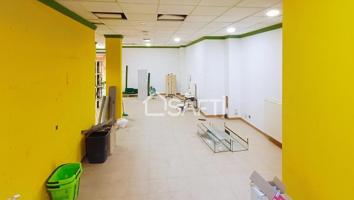 Local Comercial en el Centro de Sama. photo 0