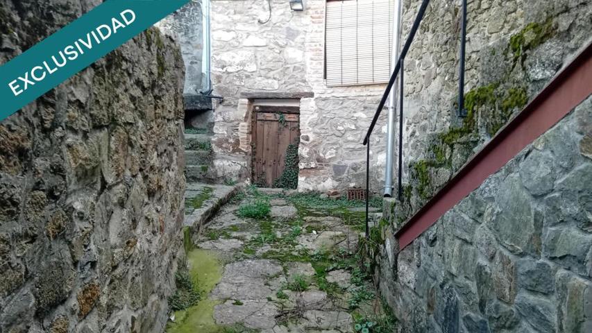 Casa unifamiliar de 258 m² photo 0